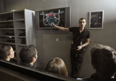Briefing Motor Racing Simulator